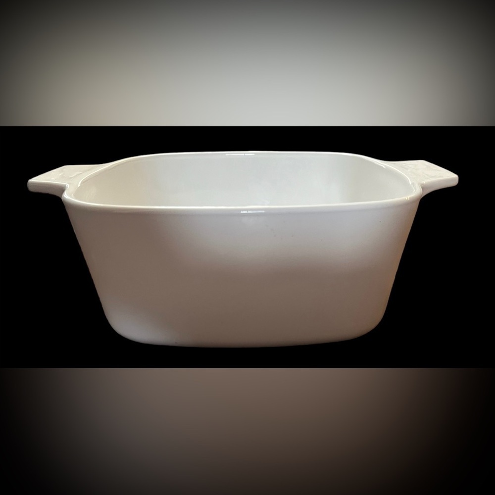 Corningware A-1 1/2-B white bakeware dish 1 1/2 quarts